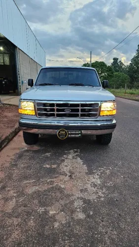 Ford F-1000 XLT 4X4 Diesel Turbo 1998