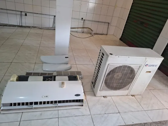 Vendo um Ar Condicionado 36 mil btus 