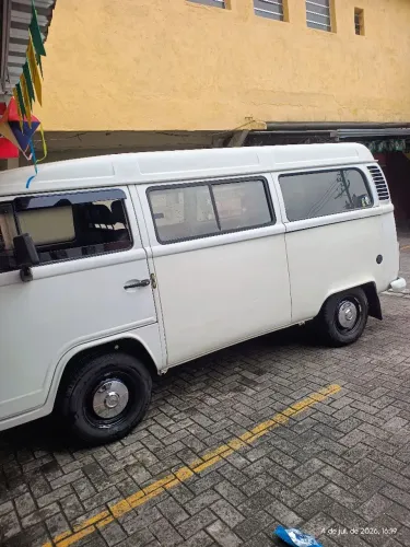 Volkswagen Kombi Standard 1.4 MI Total Flex 8V 2014