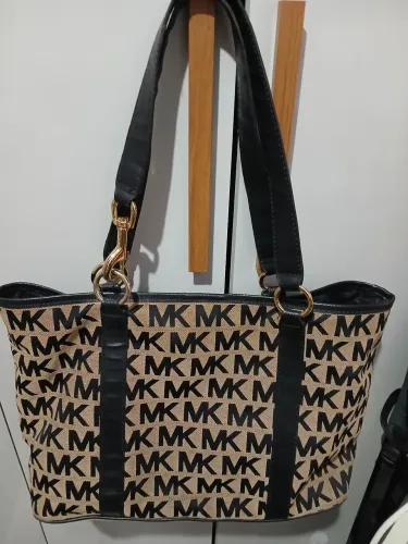 Bolsa mihael koss linda