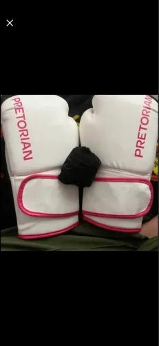 Kit Luva Pretorian First Boxe Muay Thai + Bandagem