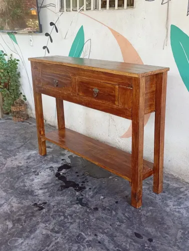 Móveis de madeira