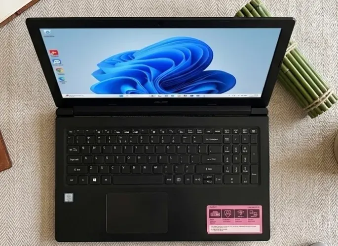 Notebook Acer Impecável