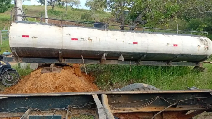 Tanque 10000 litros em ótimas condições 