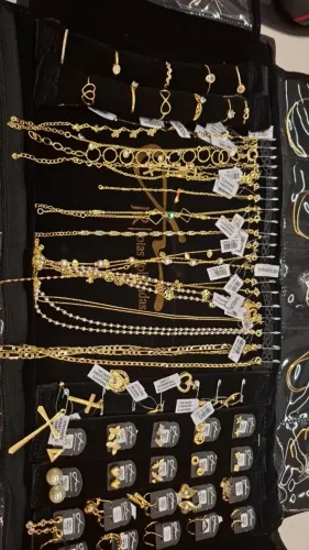 Semijoias 40% de desconto em qualquer peça 