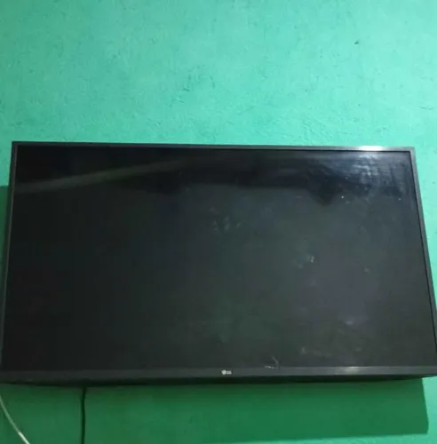 Tv lg 43 com avaria