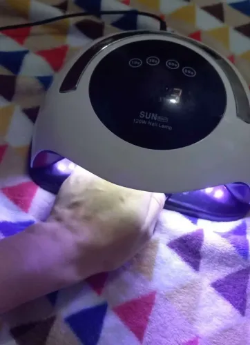 Vendo cabine de unha em gel