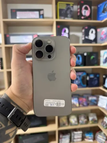 iPhone 15 Pro 256gb Natural - Até 12x sem juros, Loja Física