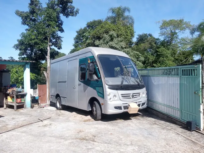 Venda ou troca por F350 baú ou casa no litoral 