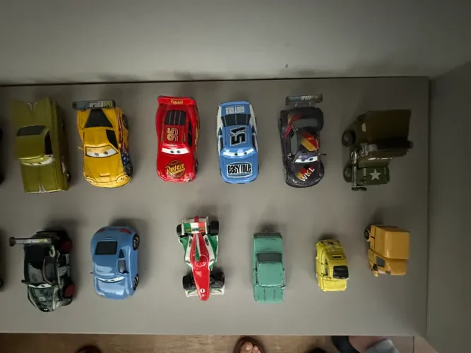 Lote de 11 miniaturas Disney Pixar Cars da Mattel, escala 1:55