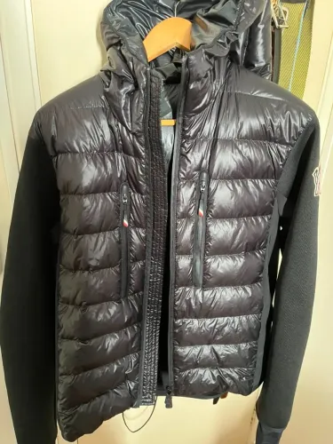 Jaqueta Moncler Cardigan Preto - Tamanho M