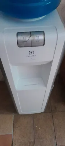 Bebedouro eletrolux