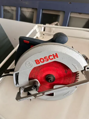 Serra circular GS150 - 1500W BOSCH