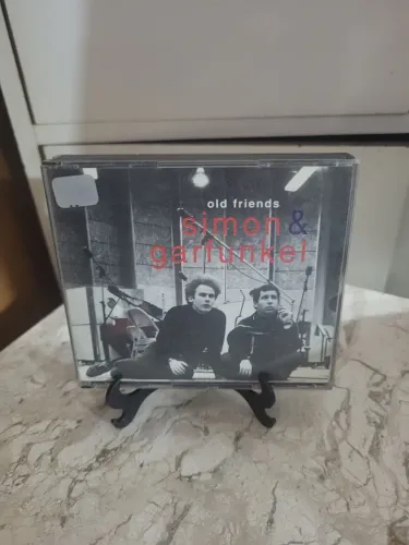 Simon e Garfunkel Old Friends <br>Álbum de Simon & Garfunkel ?