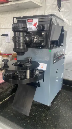 Máquina de fazer doces e salgados Compacta Print