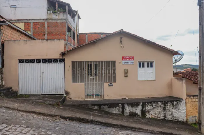 Casa grande perto de tudo