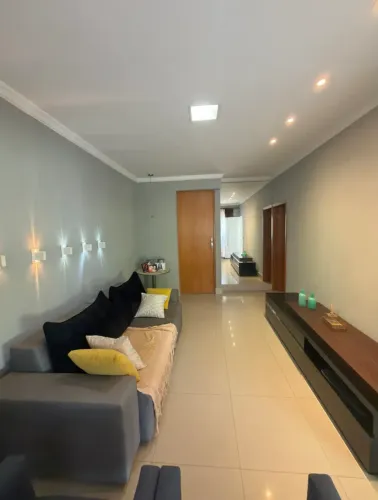 Linda Casa Térrea à venda no condomínio Villas Boas no Santa Rosa