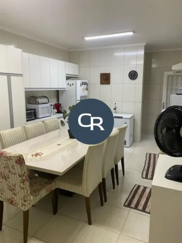 Casa para Venda em Indaiatuba, Centro, 4 dormitórios, 1 suíte, 3 banheiros, 4 vagas