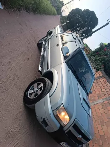 Chevrolet S10 P-up Colina 2.8 TDI 4x2/4x4 CD Dies. 2009
