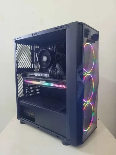 PC Ryzen 5 5600GT + RTX 3070Ti Rog Strix