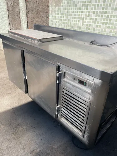 Balcão refrigerador