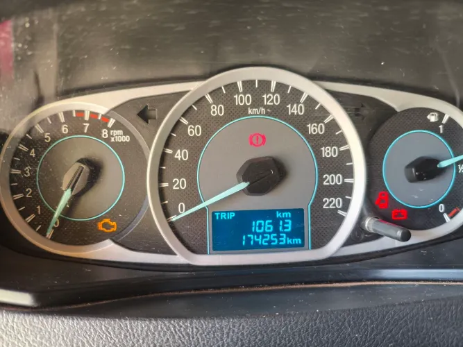 Ford KA 1.0 Se/se Plus Tivct Flex 5P 2015