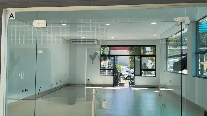 Sala para alugar em Campinas, Loteamento Alphaville Campinas, com 64 m²