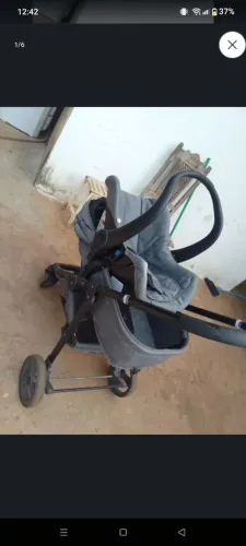 Carrinho Moisés + Bebê conforto 150$