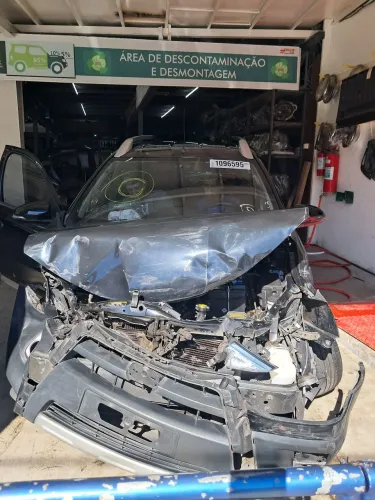 Etios so para peças 