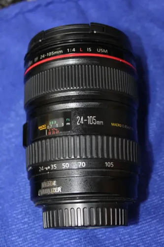 Objetiva Canon 24-105