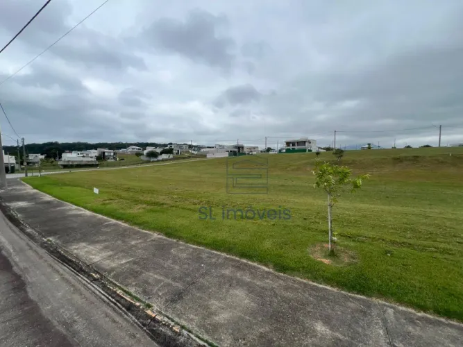 Terreno plano à venda no Condomínio Viverde III, Rio das Ostras