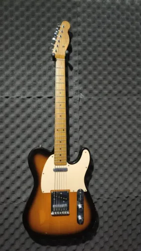 Guitarra Squier Telecaster Affinity Sunburst