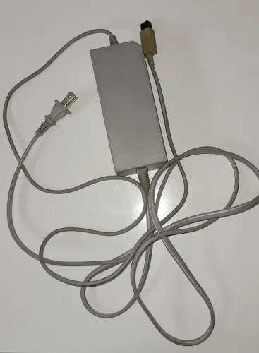 Fonte Wii - Nintendo Original. Funcionando perfeitamente!!!!