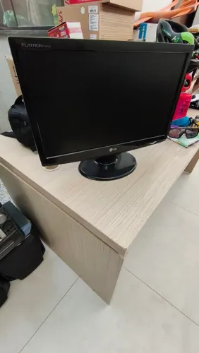 Monitor LG 20 Polegadas