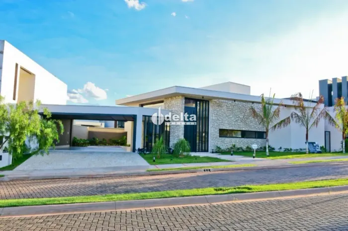 Casa em condomínio com 3 quartos sendo 3 suíte disponível para venda no bairro Jardim Botâ
