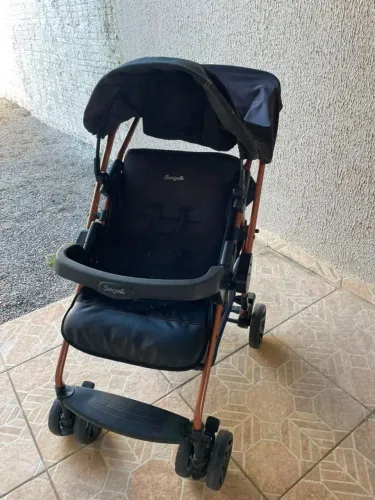 Carrinho para bebê à venda - Burigoto - Muito novo