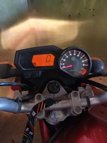 Fazer 250 retirada de peças