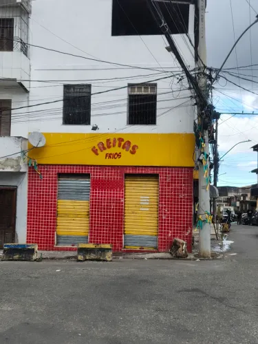 Aluga-se Ponto Comercial no final de linha Pau Miúdo