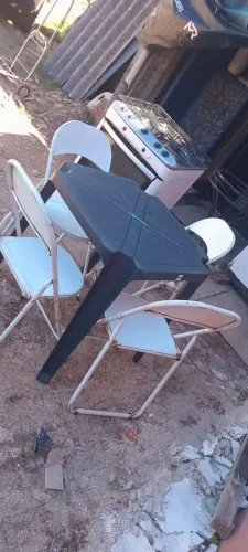 Mesa c cadeiras