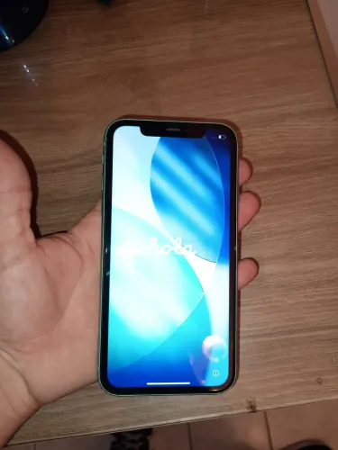 iPhone 11