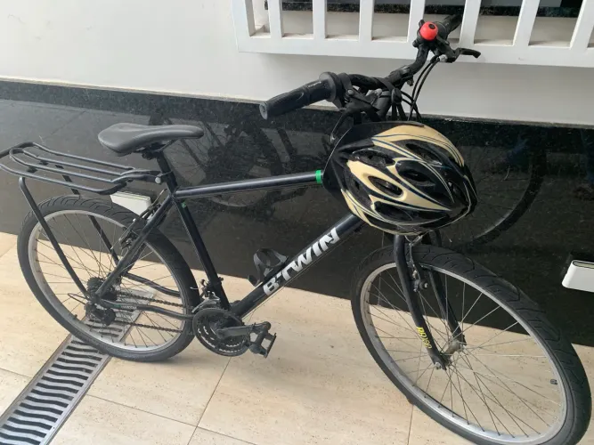 Bike Decathlon Preta