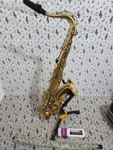 Sax tenor Vogga Ótimo estado de conservação Vendo Troco