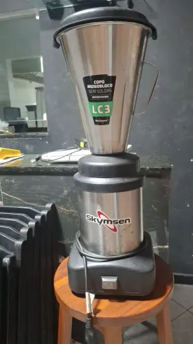 Vendo equipamentos industrial.