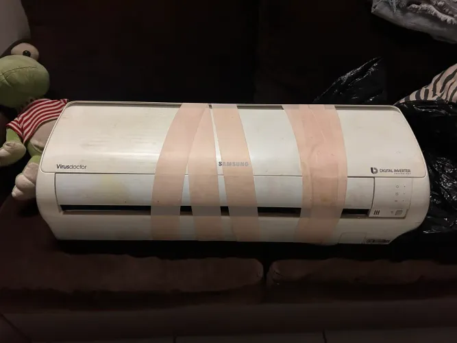 ? VENDO AR-CONDICIONADO SAMSUNG INVERTER - 12.000 BTUs