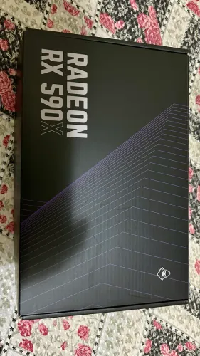 Placa de vídeo RX 590