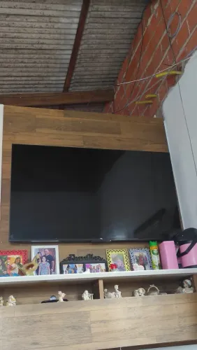 Vende -se essa tv.