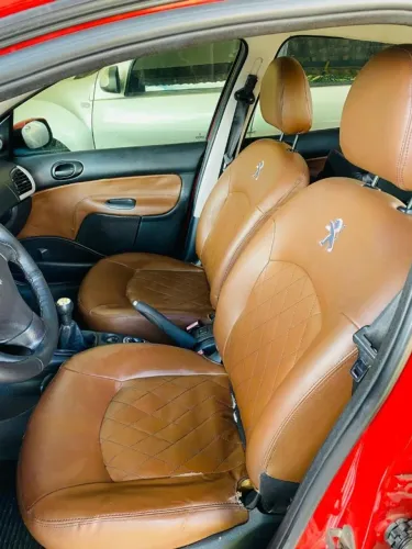 Peugeot 207 XR Sport 1.4 Flex 8V 5P 2012