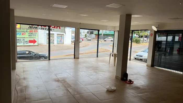 Açougue, padaria, mercadinho ótimo ponto entrada da Arniqueira.