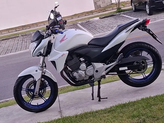 Vendo CB 300 R