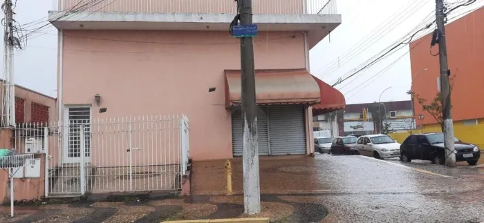 Casa à venda e para alugar em Campinas, Parque Industrial, com 4 quartos, com 369 m²